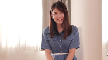 Married gal Satomi Narushima's first-ever adult film shoot: a mature and slender beauty's sensual journey.